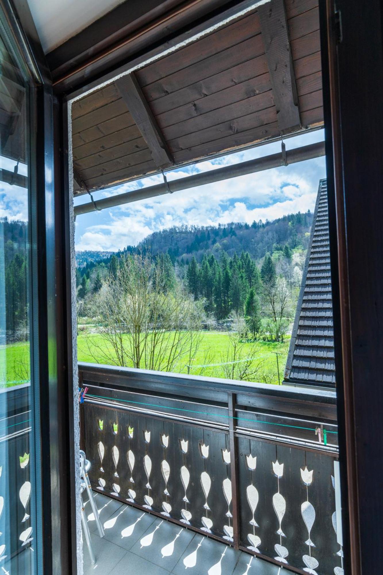 Holiday Home Pri Srni Bohinj Exterior photo